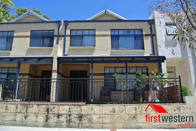 27B Lakeside Drive, Joondalup WA 6027