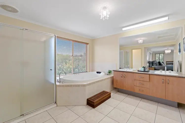 Sixth view of Homely house listing, 6 Paringa Drive, Ferntree Gully VIC 3156