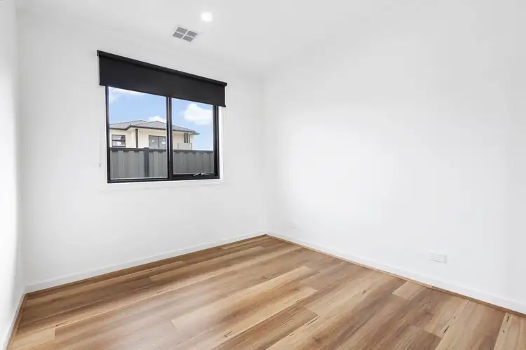 Seventh view of Homely house listing, 51 Clapham Avenue,, Wollert VIC 3750
