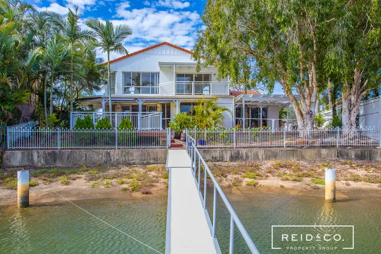 1 Rainbow Court, Newport QLD 4020
