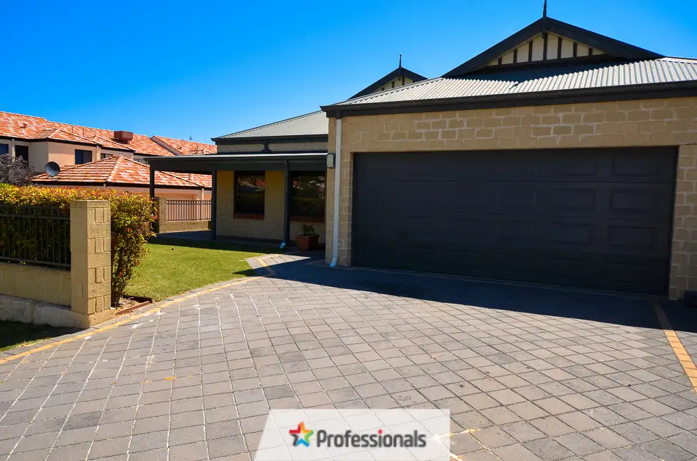 Main view of Homely house listing, 3 BOLLARD CIRCLE, Wannanup WA 6210
