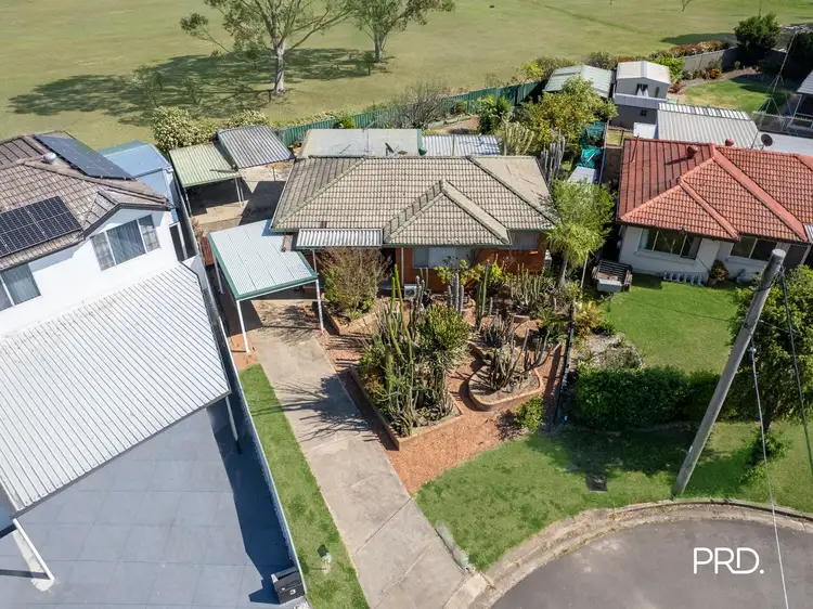 4 Sandra Place