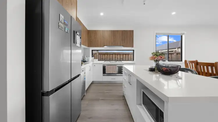 Second view of Homely house listing, 3 Platypus Chase, Beveridge VIC 3753