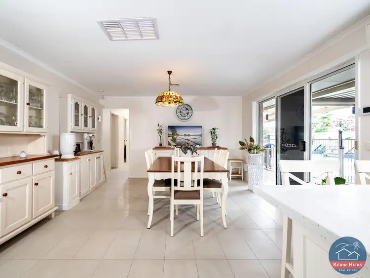 Fifth view of Homely house listing, 2 Macquarie Court, Shepparton VIC 3630