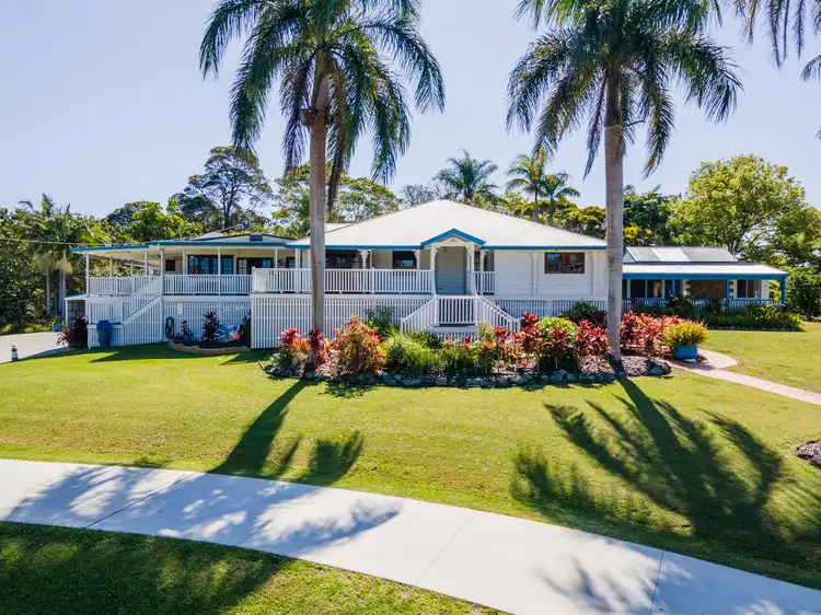 16 Hayward Road, Lake Macdonald QLD 4563