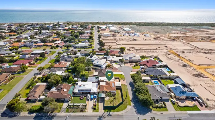 30 Angalore Road, Madora Bay WA 6210