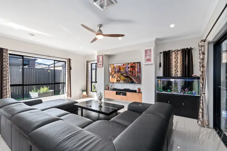 Fifth view of Homely house listing, 10 Chase Avenue, Wollert VIC 3750