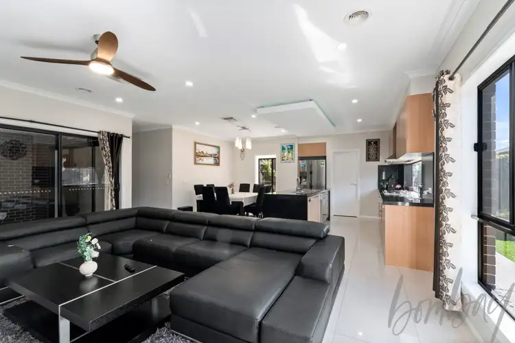 Sixth view of Homely house listing, 10 Chase Avenue, Wollert VIC 3750