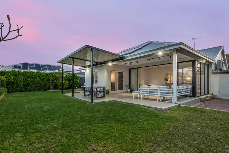 29 Olding Way, Melville WA 6156