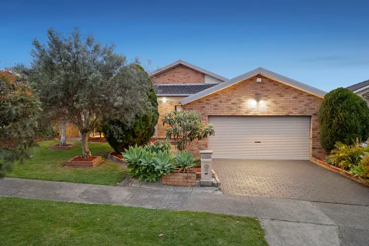 15 Richard Court, Rowville VIC 3178