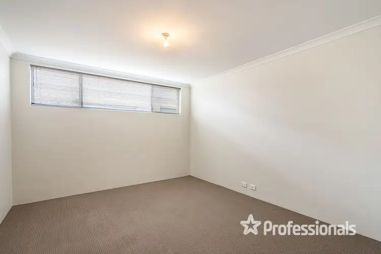 Seventh view of Homely house listing, 4 Cambridge Boulevard, Abbey WA 6280