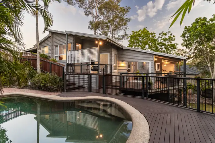 10 Cedarwood Court, Arana Hills QLD 4054