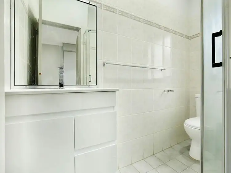 Third view of Homely unit listing, 5/143 Kembla Street, Wollongong NSW 2500