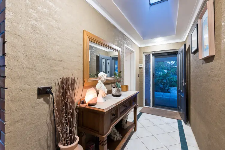 Third view of Homely house listing, 6 Parkview Rise, Willetton WA 6155