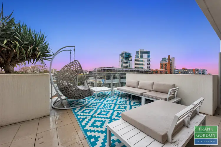 401/99 Dow Street, Port Melbourne VIC 3207