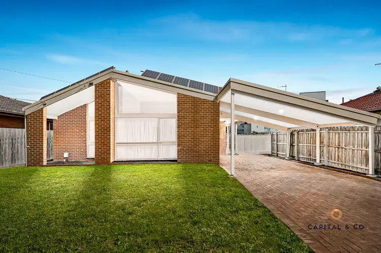25 Chaucer Crescent, Bundoora VIC 3083