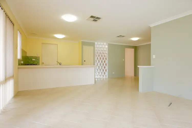Fifth view of Homely house listing, 7 St Elias Place, Caversham WA 6055