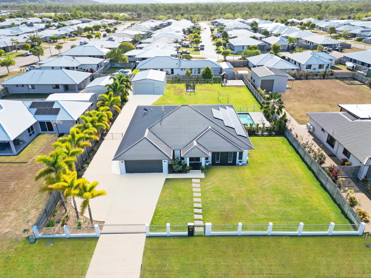 Main view of Homely house listing, 4-6 Conway Street, Mount Low QLD 4818