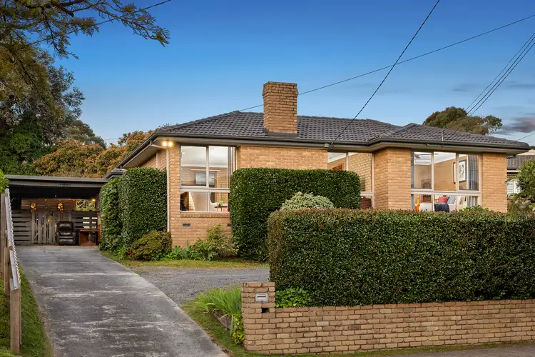 37 Gravenstein Crescent, The Basin VIC 3154