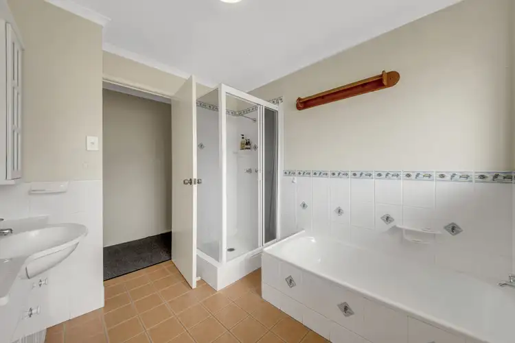 Seventh view of Homely unit listing, 5/15 Roberts Street, South Gladstone QLD 4680