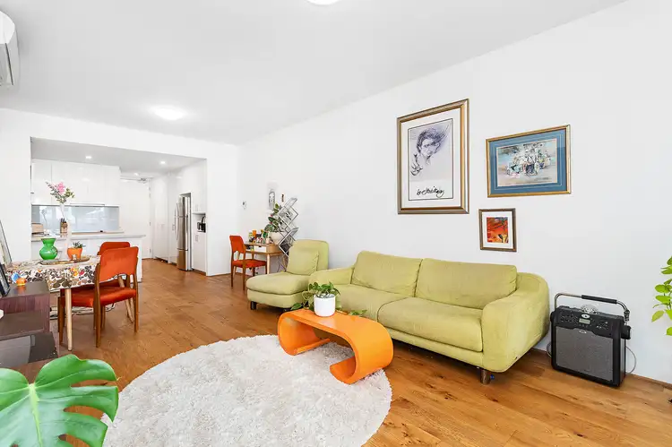 2/19 May Street, East Fremantle WA 6158