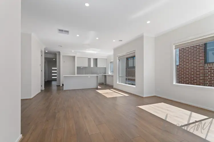 Fifth view of Homely house listing, 10 Artemis Way, Wollert VIC 3750