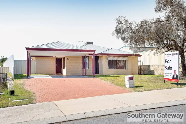 17 Dunrobin Avenue, Orelia WA 6167