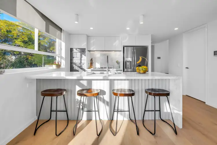 Sixth view of Homely apartment listing, 10/8 Carlton Street, Highgate Hill QLD 4101