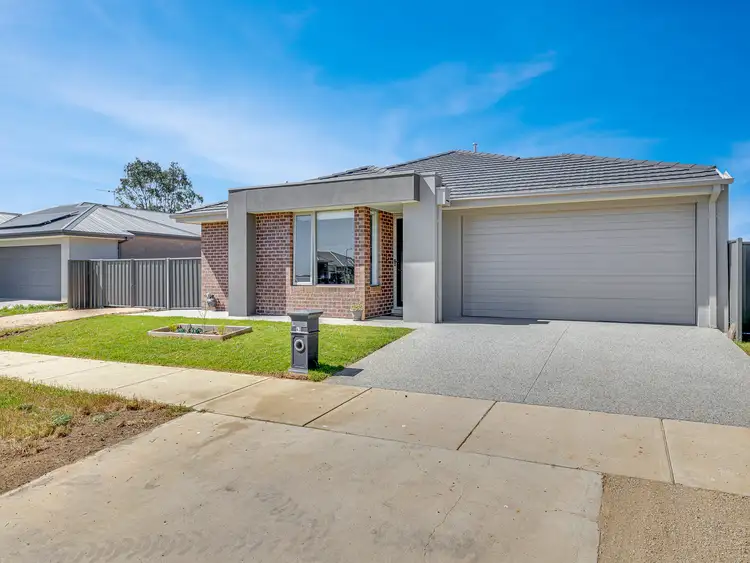 43 Bourke Drive, Benalla VIC 3672