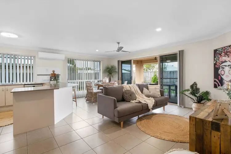 53 Duranbah Circuit, Blacks Beach QLD 4740