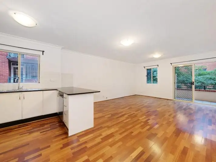 Third view of Homely apartment listing, 2/3 Salisbury Road, Kensington NSW 2033