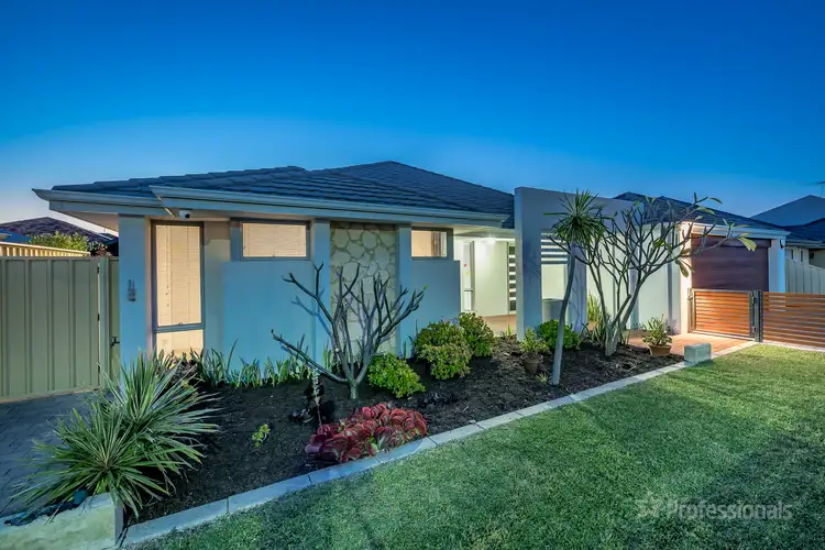 Second view of Homely house listing, 19 Cozens Road, Tapping WA 6065