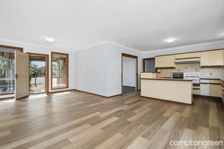 Second view of Homely house listing, 4 Hering Court, Thomson VIC 3219
