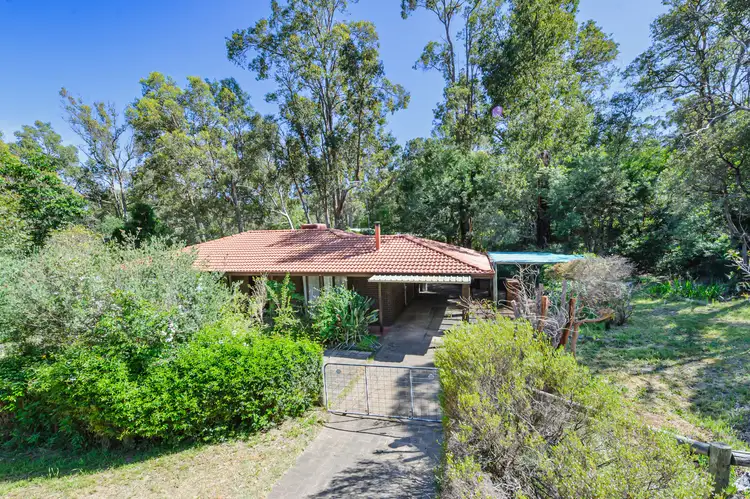 1295 Milligan Road, Stoneville WA 6081