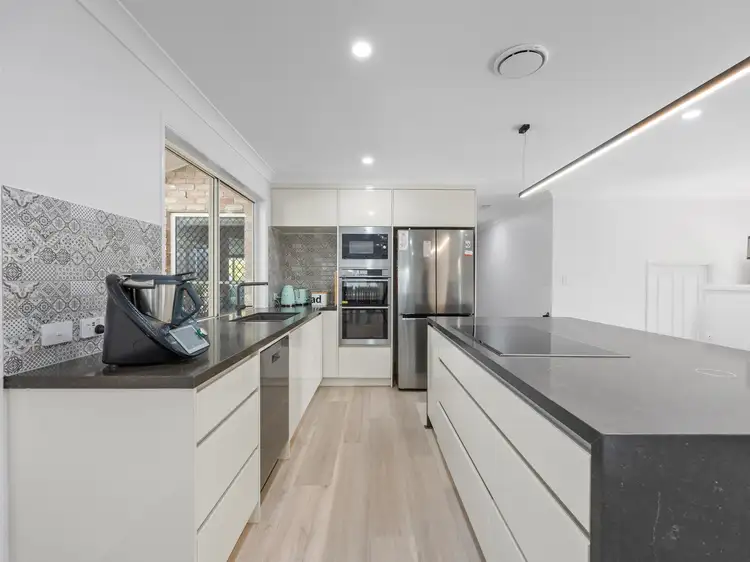 Second view of Homely house listing, 3 Cassinia Place, Flinders View QLD 4305