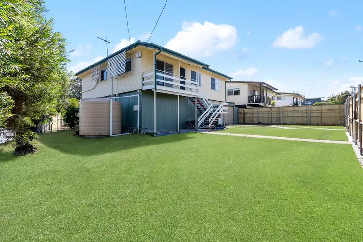 8 Johnson Street, Kippa-Ring QLD 4021