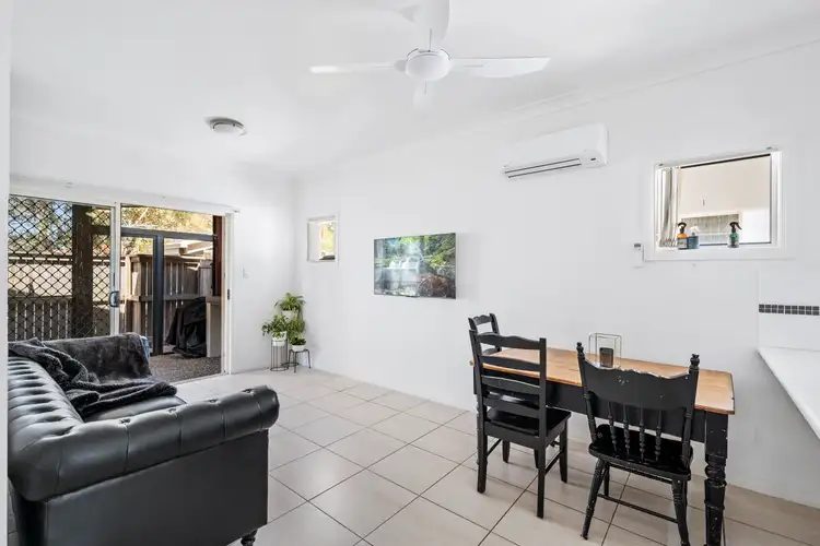 Third view of Homely townhouse listing, 5/222 Thorneside Road, Thorneside QLD 4158