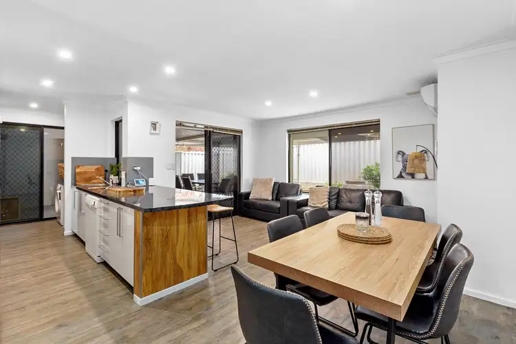 9 Irwin Road, Embleton WA 6062