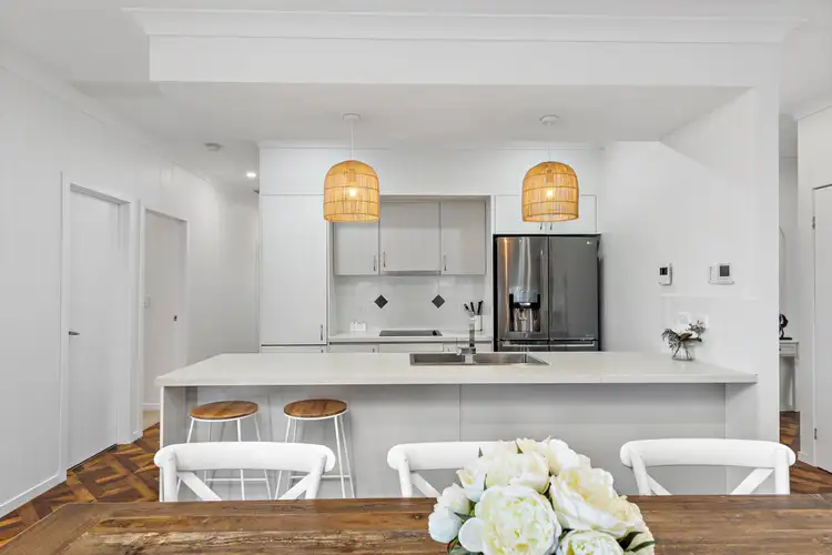 Second view of Homely house listing, 32 Mergowie Drive, Cleveland QLD 4163