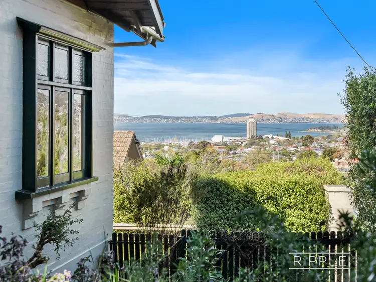 8 Lynton Avenue, South Hobart TAS 7004