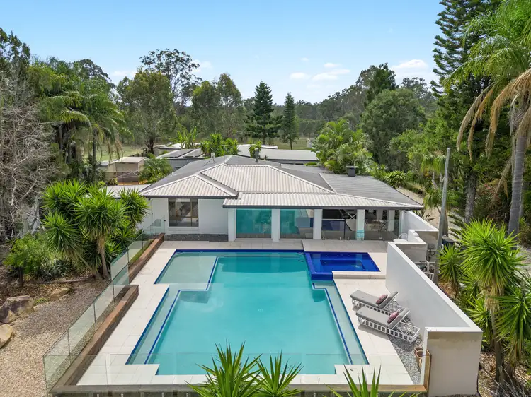 305-313 Brisbane Valley Highway