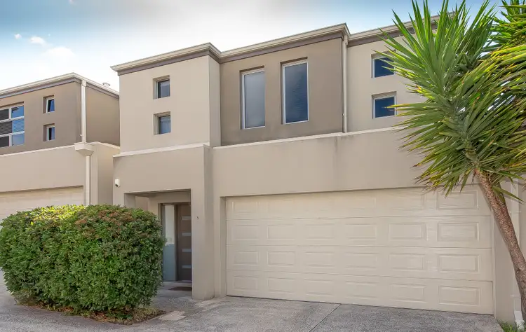 5/4 Rotherfield Road, Westminster WA 6061