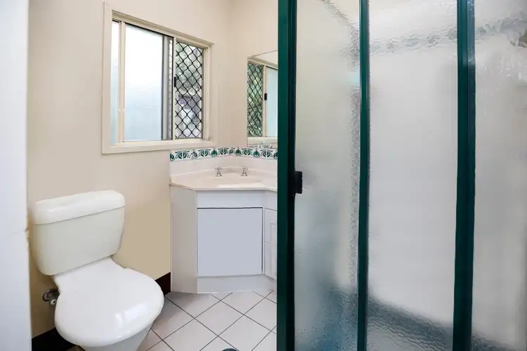 Sixth view of Homely house listing, 4 Trappes Court, Mooroobool QLD 4870