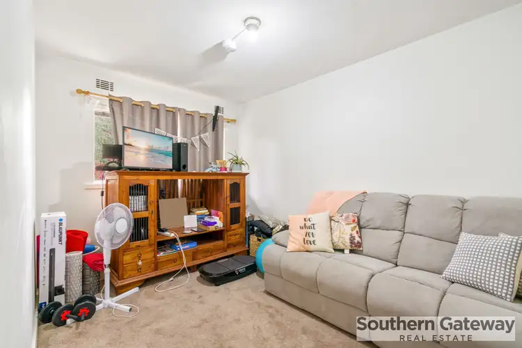 Sixth view of Homely unit listing, 4/13 Dowling Place, Orelia WA 6167