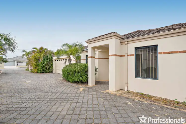 Fourth view of Homely house listing, 2/3 Garden Street, Cannington WA 6107