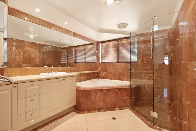 Seventh view of Homely unit listing, 4/108 Prince Edward Parade, Scarborough QLD 4020