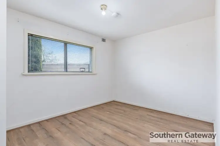 Fifth view of Homely unit listing, 1/21 Clint Way, Calista WA 6167