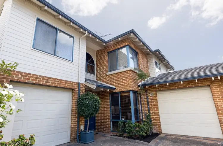 3/16 Kintail Road, Applecross WA 6153