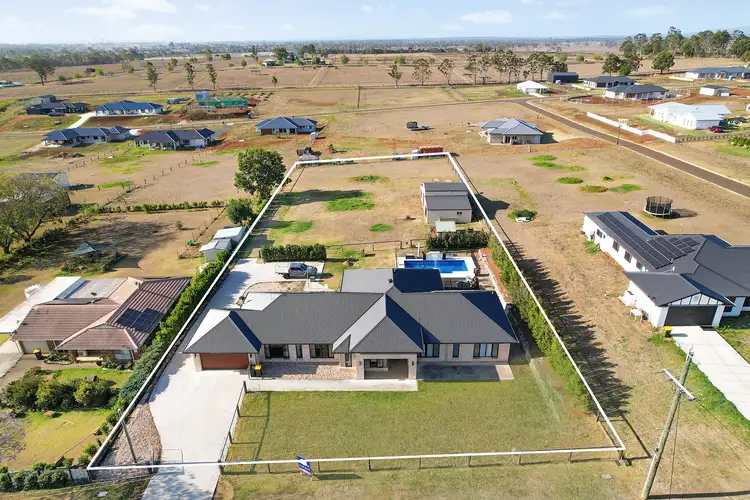 14 Mary Street, Harrisville QLD 4307