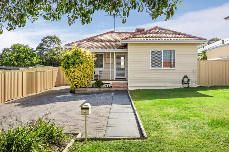 8 Jemerson Street, Willagee WA 6156